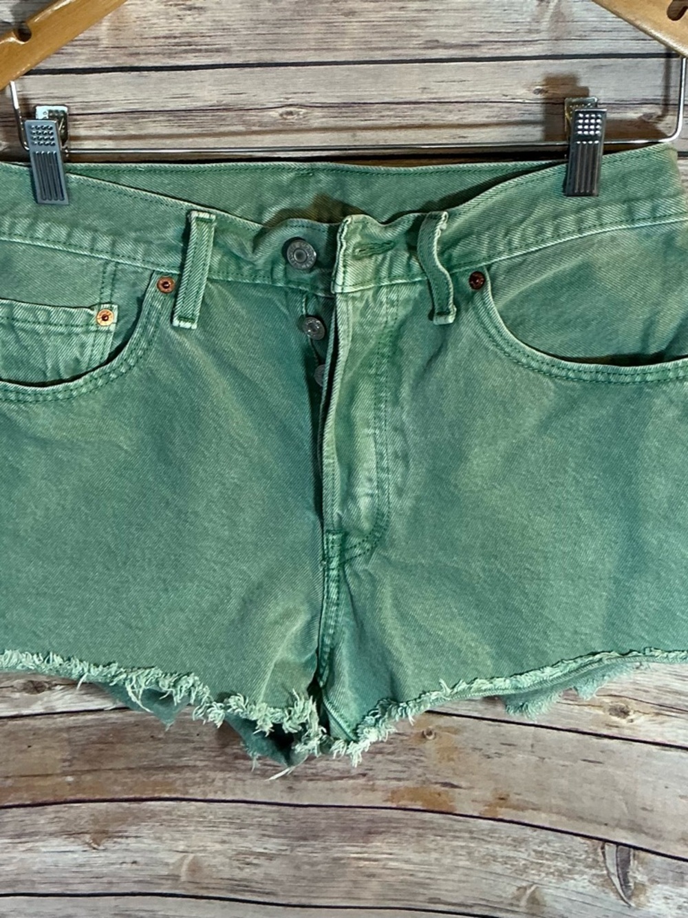 Levi's Premium 501 Mid-Rise Green Button Fly Denim Shorts - 29 - Picture 2 of 4